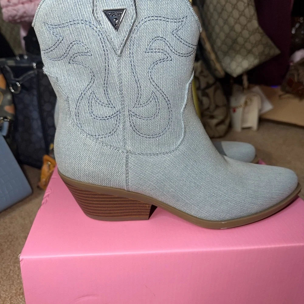 NEW Guess Los Angeles Denim Western Ankle Boots Size 8M